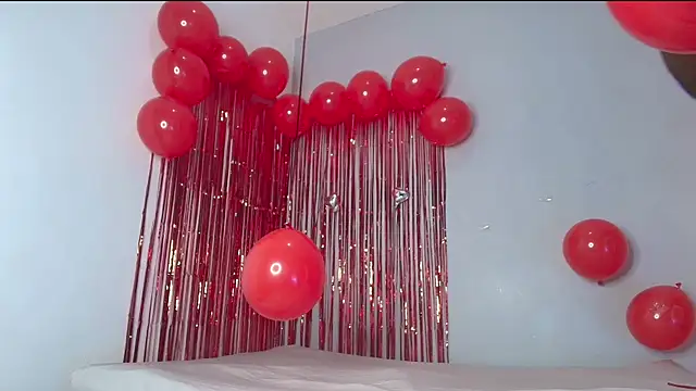 CarolinaGomez  online show from February 12, 2026, 7:42 pm