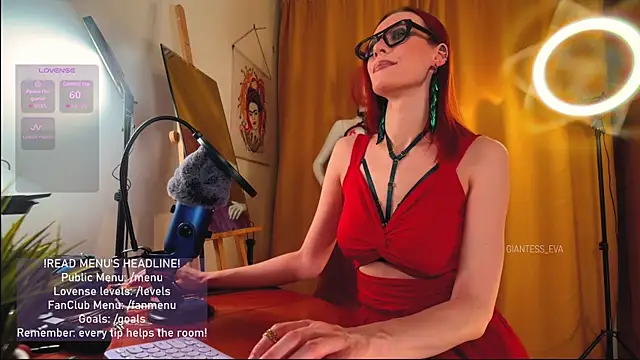 Snapshot of Giantess_Eva chatting on July 5, 2026, 5:53 pm Giantess Eva online show from July 5, 2026, 5:53 pm