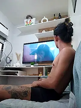 Snapshot of foxylena_latinalicious69 chatting on October 1, 2025, 5:24 am foxylena latinalicious69 online show from October 1, 2025, 5:24 am