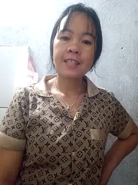 cunconcute online show from October 4, 2025, 5:16 am