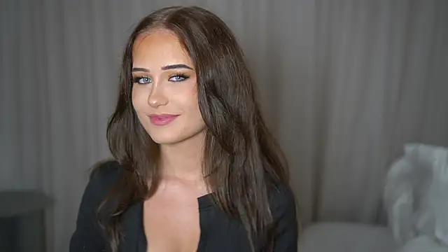 Peachxlush online show from November 24, 2025, 1:22 pm