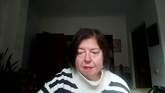 Violet Pulse online show from October 8, 2025, 7:50 am