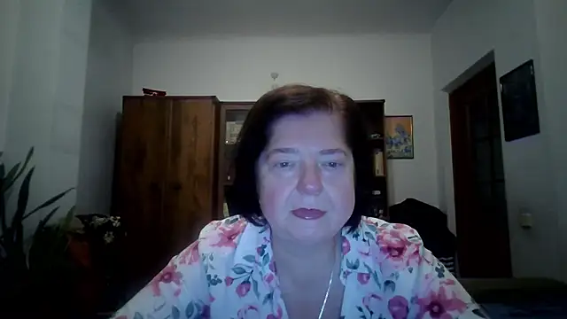 Violet Pulse online show from December 3, 2025, 2:04 pm