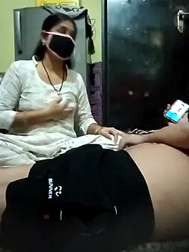 Cute-Charvii online show from November 3, 2025, 6:25 am