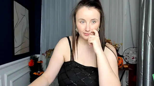 LilaWinks online show from October 30, 2025, 1:12 pm