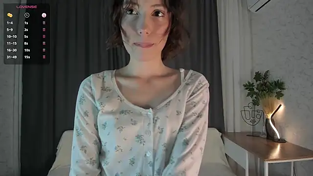 Snapshot of DelilahConsalvo chatting on September 21, 2025, 6:20 pm DelilahConsalvo online show from September 21, 2025, 6:20 pm