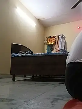 ROXX121 online show from October 9, 2025, 2:20 am