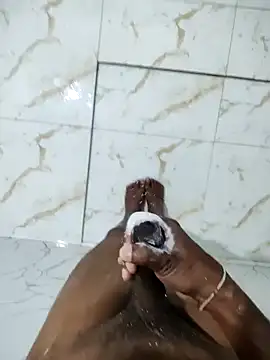 Snapshot of DICKLANKA chatting on March 5, 2026, 5:09 pm DICKLANKA online show from March 5, 2026, 5:09 pm