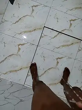 Snapshot of DICKLANKA chatting on March 22, 2026, 5:49 pm DICKLANKA online show from March 22, 2026, 5:49 pm