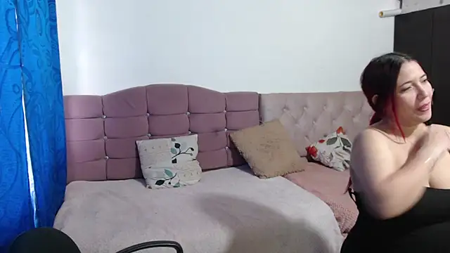 LITTLEKITTY19 online show from January 13, 2026, 12:32 pm