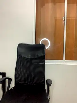 sweet-abbie online show from September 28, 2025, 3:34 am