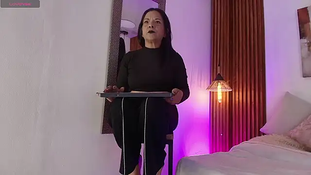 EvaGoddess  online show from March 26, 2026, 4:45 pm