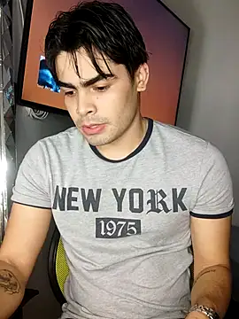 Mason grey online show from October 12, 2025, 10:20 pm