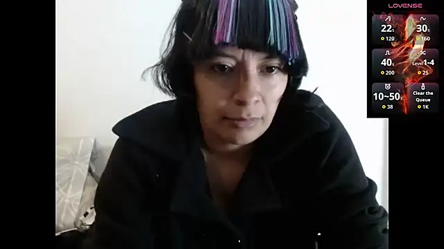 Acelinrose online show from December 1, 2025, 3:22 am