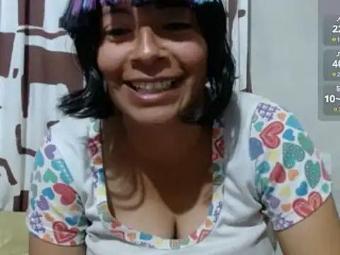 Snapshot of Acelinrose chatting on May 16, 2026, 1:13 am Acelinrose online show from May 16, 2026, 1:13 am