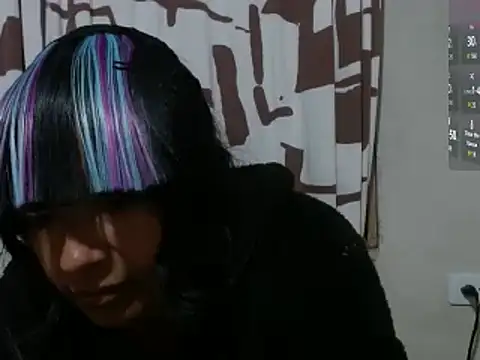 Snapshot of Acelinrose chatting on May 23, 2026, 1:33 am Acelinrose online show from May 23, 2026, 1:33 am