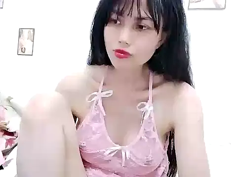 Loveyou202 online show from April 24, 2026, 8:28 am