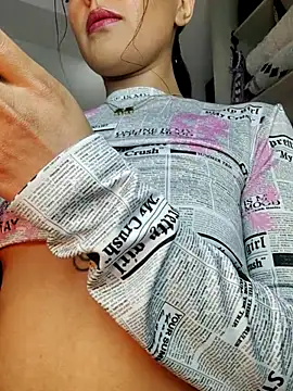 ValeNiitaLuv online show from March 17, 2026, 8:17 am