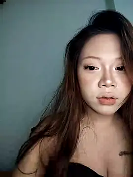 -Bianca- online show from October 3, 2025, 2:58 pm