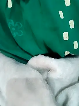 TeluguCuplehyd online show from October 3, 2025, 8:22 am