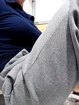 Mc chinese online show from November 11, 2025, 5:51 am