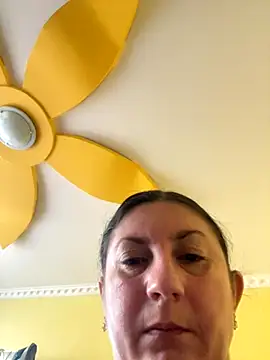 Snapshot of oksana1990 chatting on September 30, 2025, 7:02 am oksana1990 online show from September 30, 2025, 7:02 am