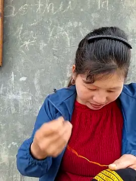 diamond-- online show from November 2, 2025, 1:41 am