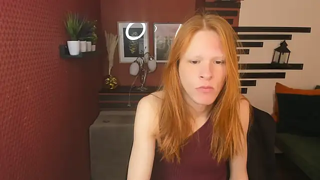 ChloeValentinee online show from November 25, 2025, 12:38 pm