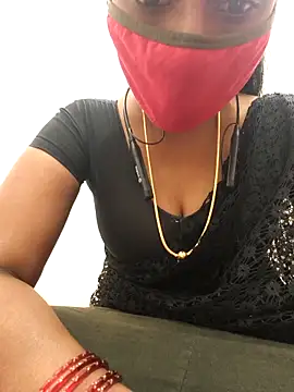 Tamil Yalini12 online show from February 6, 2026, 6:44 pm