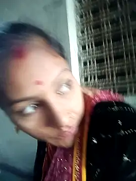 NainaKapoor online show from October 17, 2025, 5:10 am