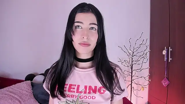 Snapshot of ScarlettRosetti chatting on February 7, 2026, 12:36 am ScarlettRosetti online show from February 7, 2026, 12:36 am