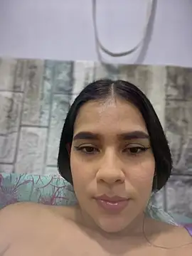 Snapshot of Valery_lux16 chatting on April 19, 2026, 7:38 pm Valery lux16 online show from April 19, 2026, 7:38 pm