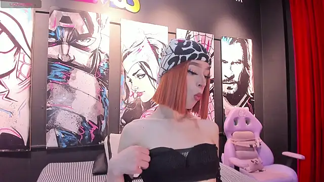 Snapshot of SweettPoison_ chatting on June 4, 2026, 2:28 am SweettPoison online show from June 4, 2026, 2:28 am