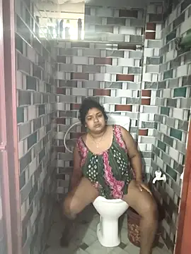 Deborbhavi222 online show from February 19, 2026, 9:27 am