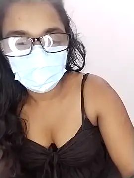 Snapshot of sexybolegirl chatting on March 4, 2026, 6:36 pm sexybolegirl online show from March 4, 2026, 6:36 pm
