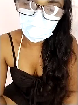 Snapshot of sexybolegirl chatting on March 8, 2026, 5:50 pm sexybolegirl online show from March 8, 2026, 5:50 pm