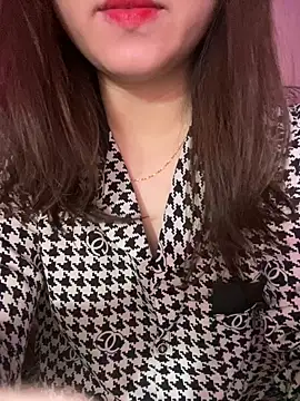 Lusi-sexy online show from March 1, 2026, 2:02 am