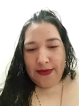 Snapshot of rossiteylor chatting on September 26, 2025, 5:17 pm rossiteylor online show from September 26, 2025, 5:17 pm