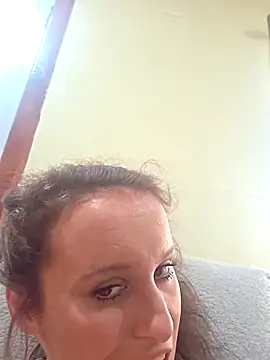 Snapshot of brunettebabexo3 chatting on March 26, 2026, 8:36 pm brunettebabexo3 online show from March 26, 2026, 8:36 pm