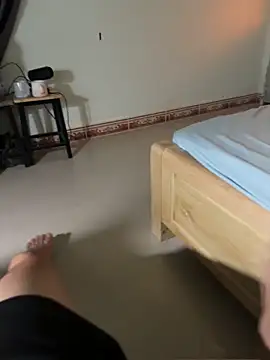 Helen-Tran online show from October 10, 2025, 5:28 am