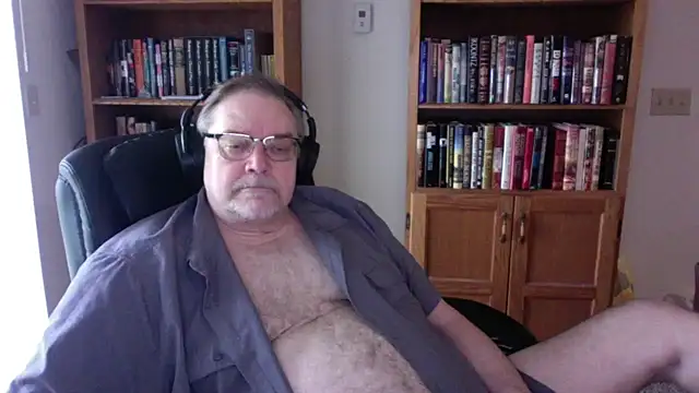 Snapshot of Vinyl22@xh chatting on April 22, 2026, 6:09 pm Vinyl22xh online show from April 22, 2026, 6:09 pm