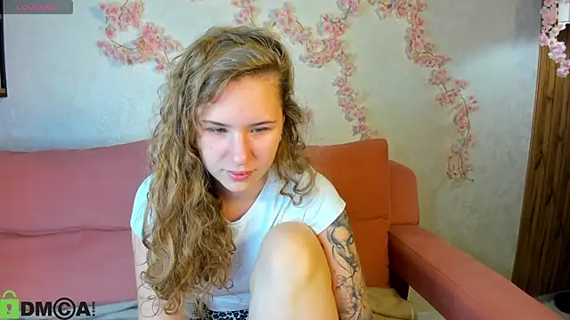 Elsie Cutties online show from October 2, 2025, 12:50 am