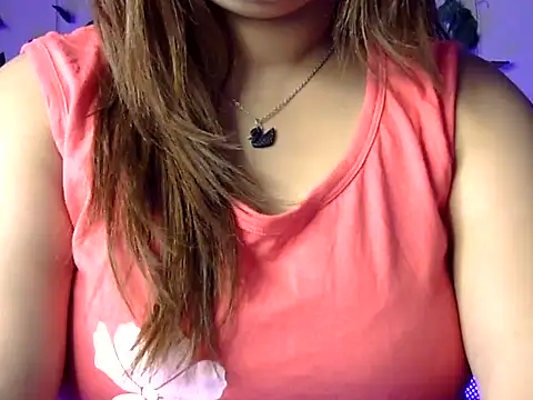 Snapshot of Aaliya02 chatting on February 13, 2026, 10:33 am Aaliya02 online show from February 13, 2026, 10:33 am