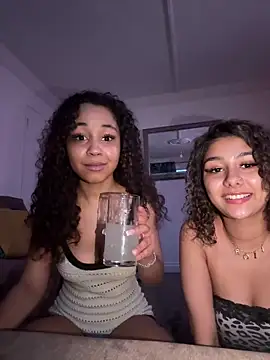 OliviaAshhh online show from April 3, 2026, 7:01 pm