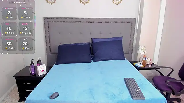 Vhaleria Vega online show from September 23, 2025, 1:14 pm