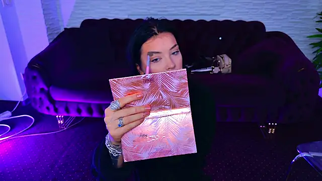 MeganSin  online show from February 16, 2026, 6:20 am