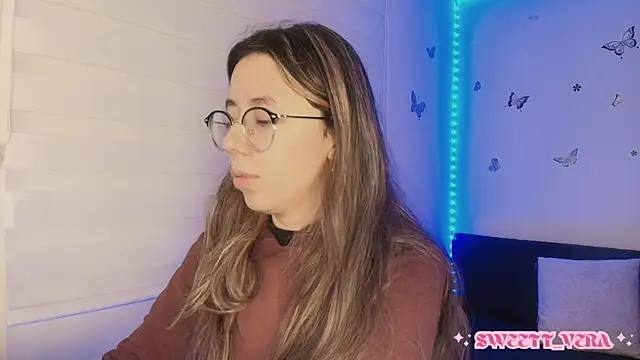 sweettvera online show from October 30, 2025, 10:06 am