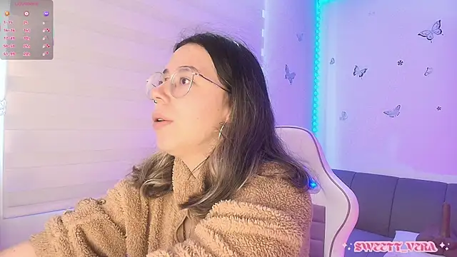 sweettvera online show from April 17, 2026, 1:36 pm