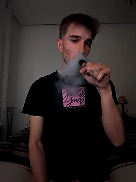 jorgeereyy online show from February 2, 2026, 7:01 pm