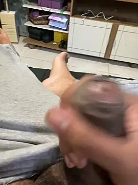 Snapshot of 1Matheuz chatting on June 24, 2026, 4:06 pm 1Matheuz online show from June 24, 2026, 4:06 pm
